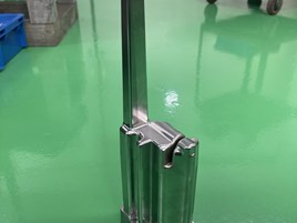Slide core insert